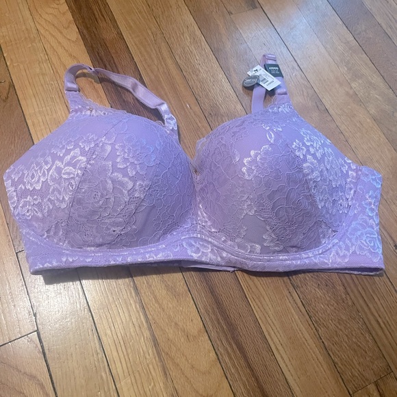 Torrid wireless push-up bra - Picture 5 of 8